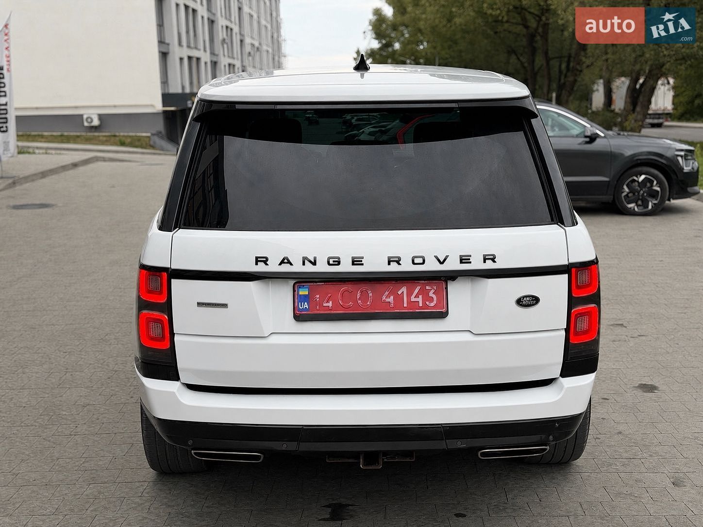 Land Rover Range Rover 2018 VIN SALGS2RE5JA393890 фото оголошення 6 з 17