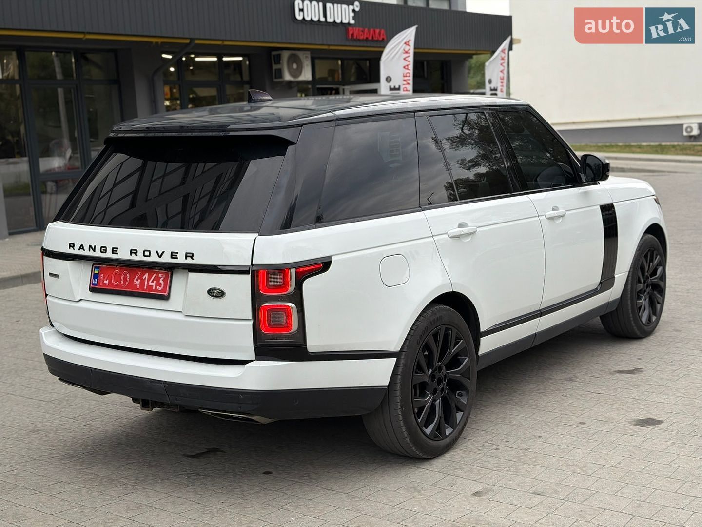 Land Rover Range Rover 2018 VIN SALGS2RE5JA393890 фото оголошення 7 з 17