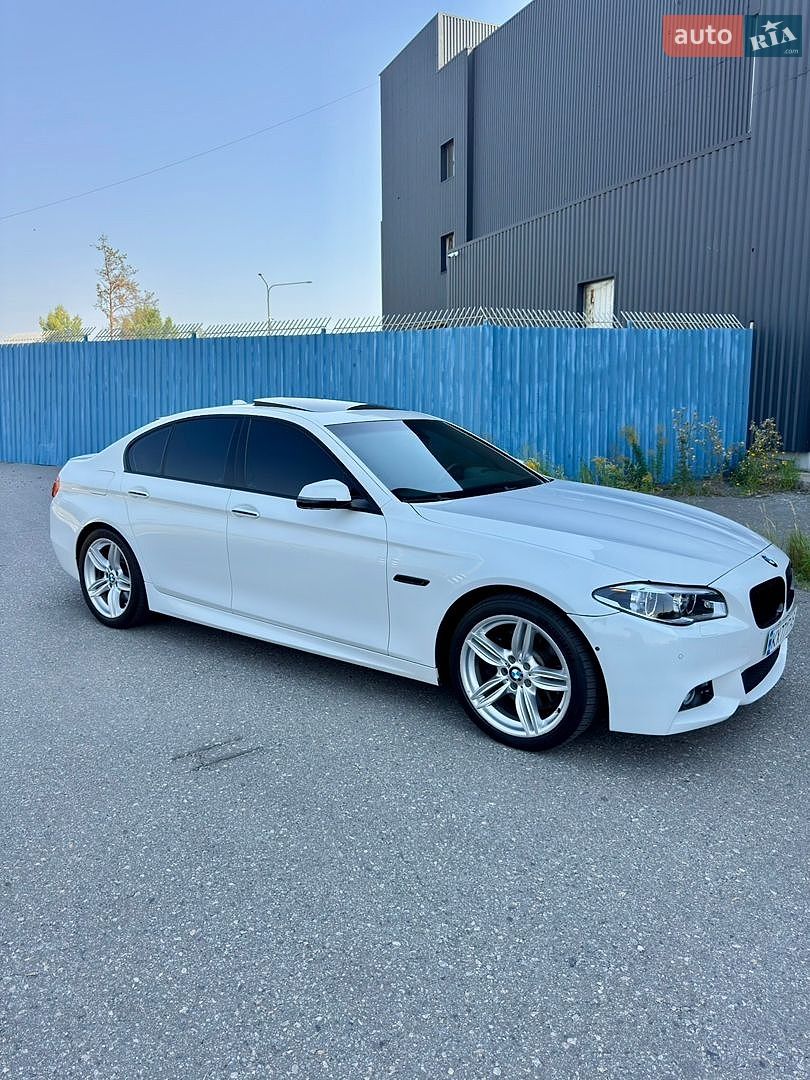 BMW 5 Series 2015 VIN WBA5B3C54FD548865 фото оголошення 4 з 26