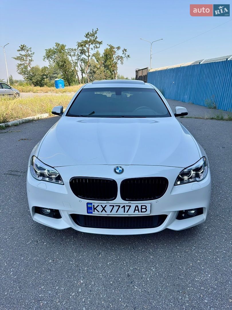 BMW 5 Series 2015 VIN WBA5B3C54FD548865 фото оголошення 12 з 26