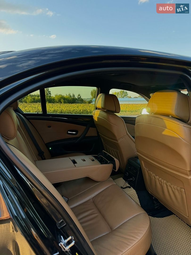 BMW 5 Series 2008 VIN WBADD11000BN49922 фото оголошення 11 з 15