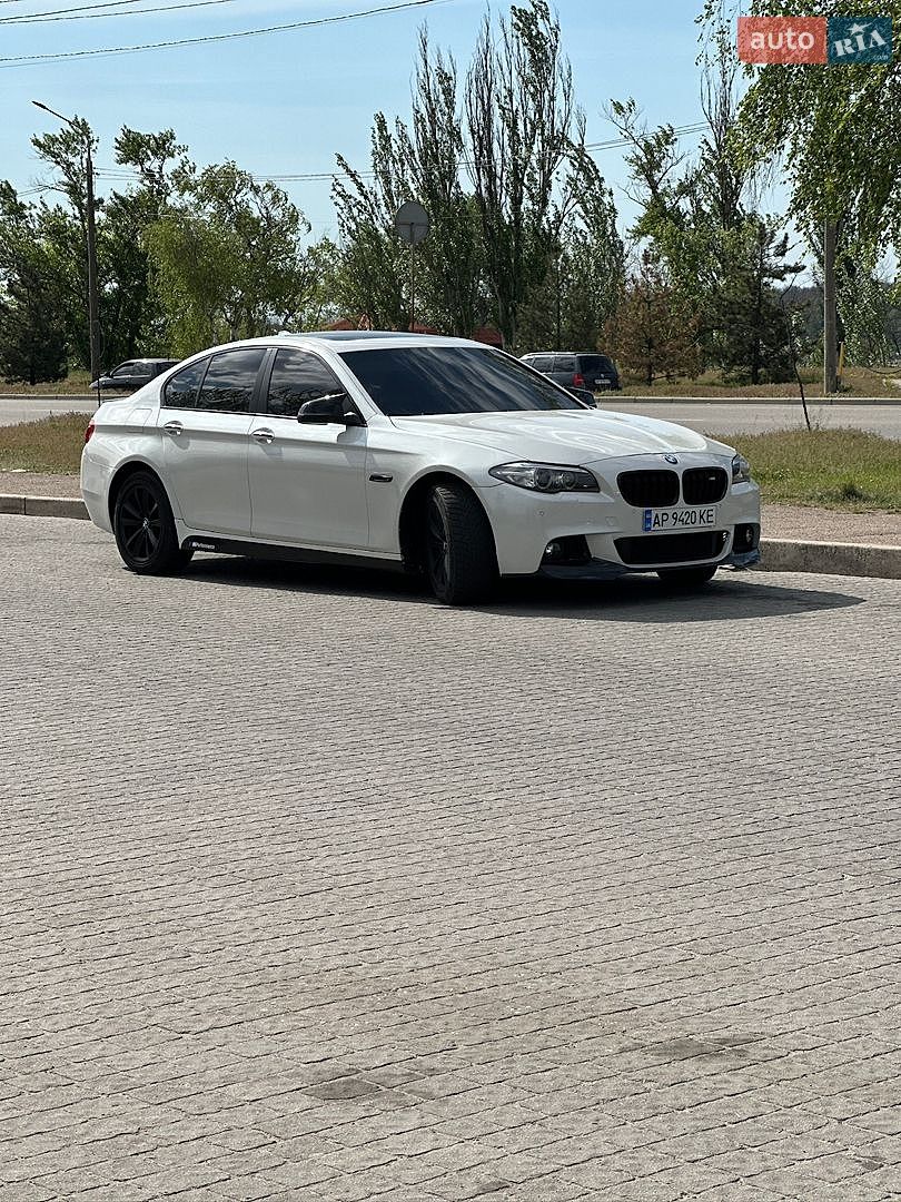 BMW 5 Series 2013 VIN WBA5A5C59ED503496 фото оголошення 4 з 14