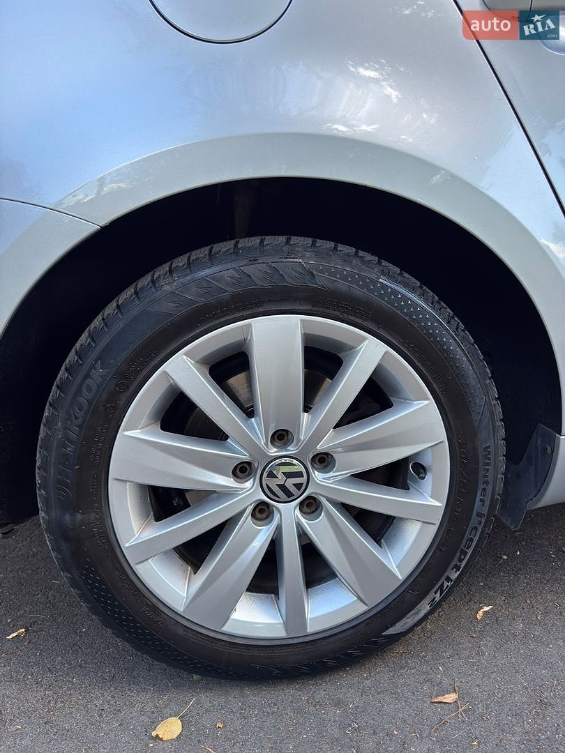 Volkswagen Passat 2014 VIN WVWZZZ3CZEE108139 фото оголошення 12 з 63