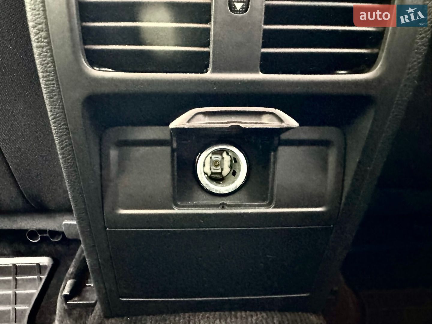 Volkswagen Passat 2014 VIN WVWZZZ3CZEE108139 фото оголошення 41 з 63