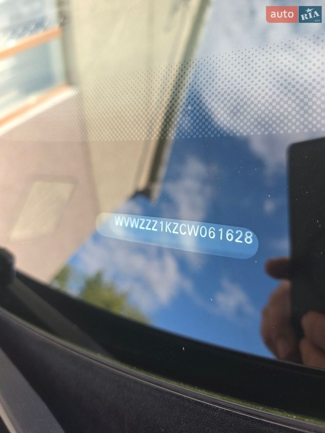 Volkswagen Golf 2011 VIN WVWZZZ1KZCW061628 фото оголошення 3 з 10