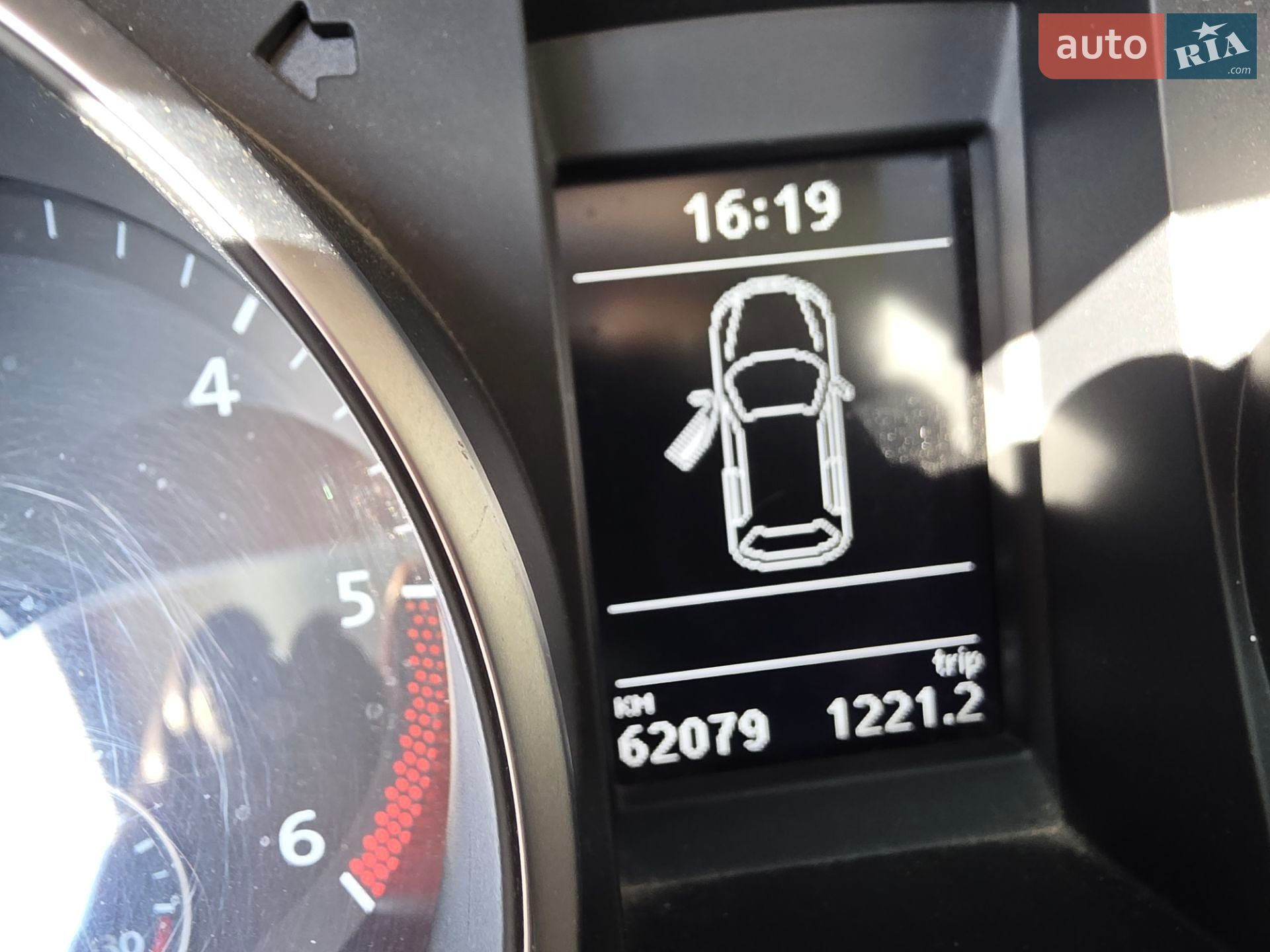 Volkswagen Golf 2011 VIN WVWZZZ1KZCW061628 фото оголошення 4 з 10