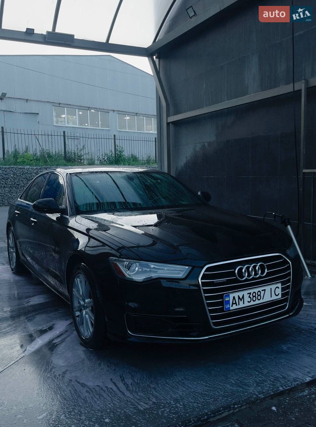 Audi A6 2015 VIN WAUGFAFC7GN025492 фото оголошення 2 з 47