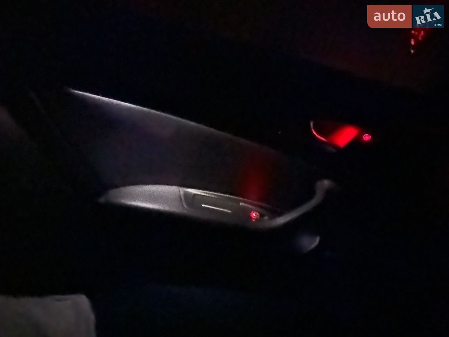Audi A6 2015 VIN WAUGFAFC7GN025492 фото оголошення 47 з 47