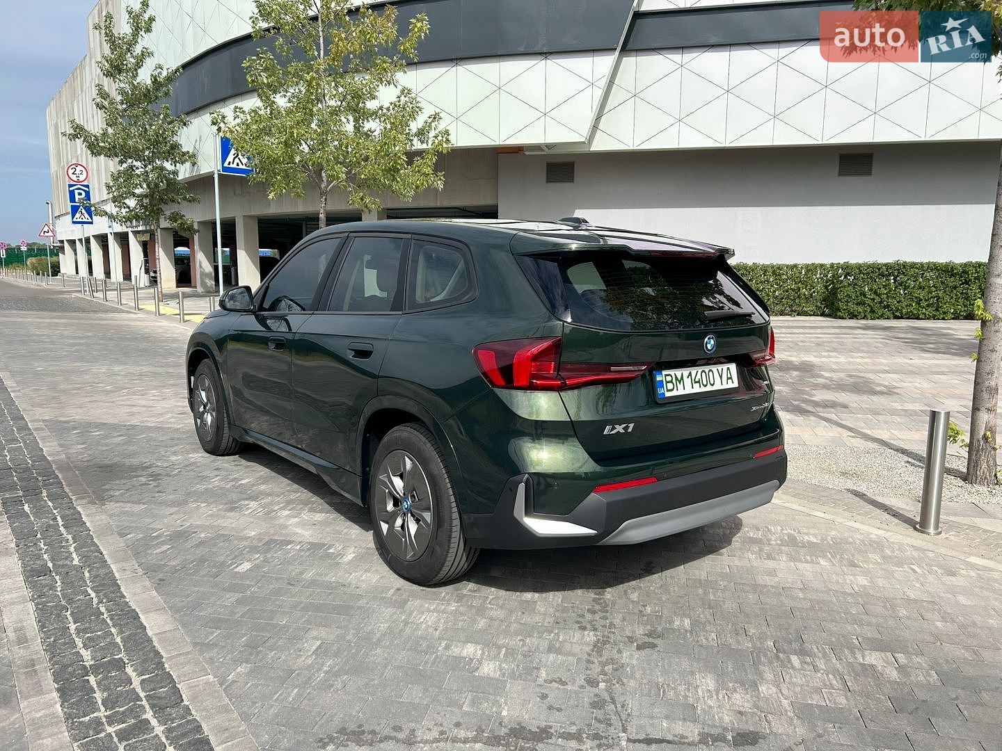BMW IX1 2023 VIN WBY61EF0905X50509 фото оголошення 4 з 14