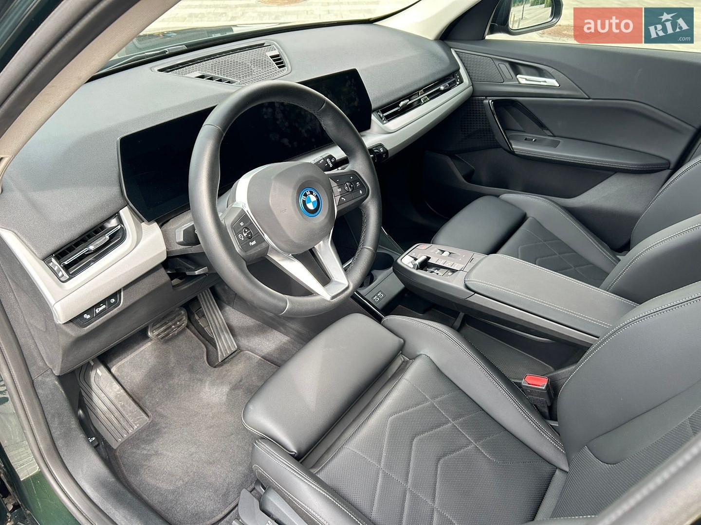 BMW IX1 2023 VIN WBY61EF0905X50509 фото оголошення 10 з 14