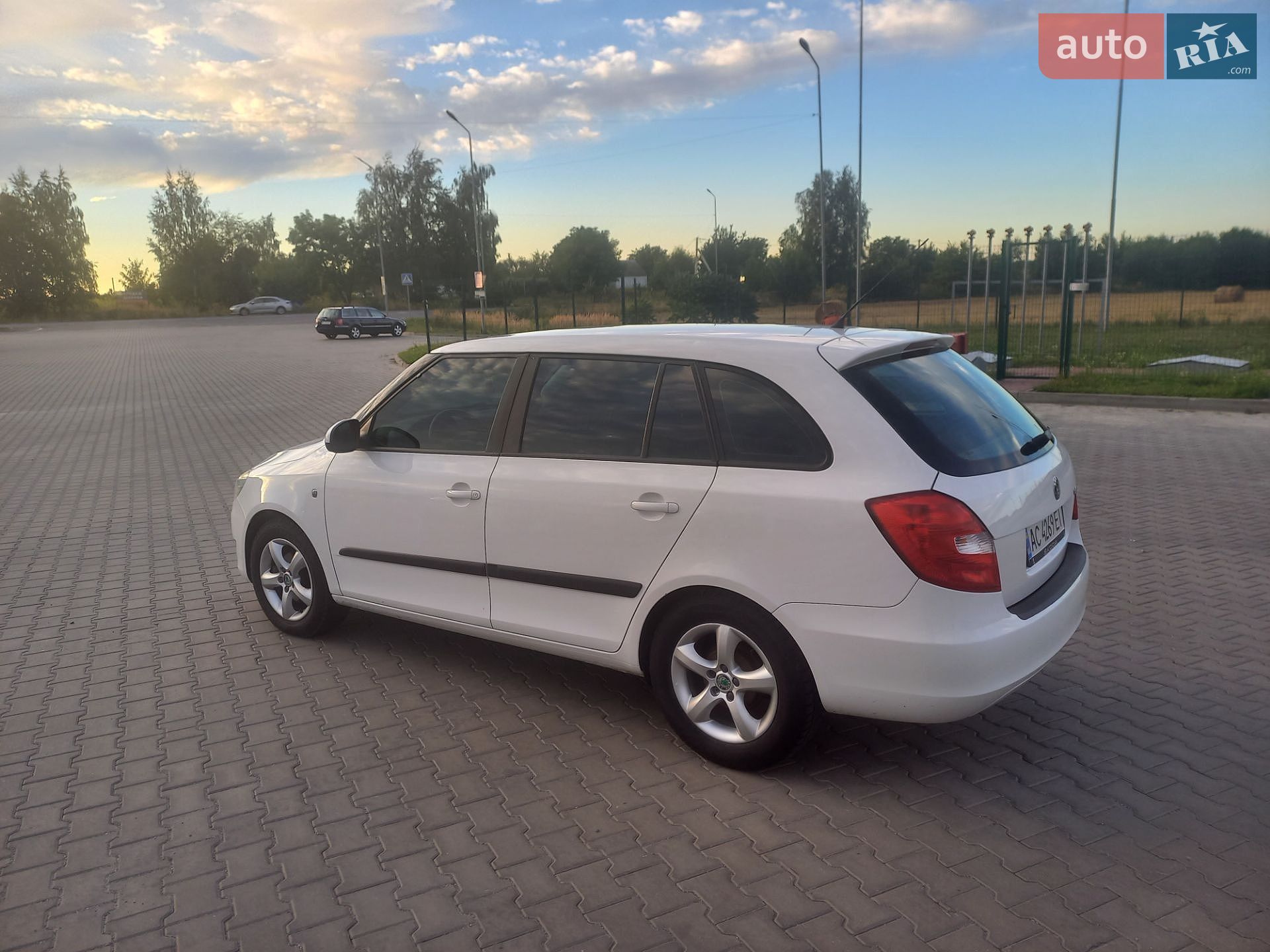 Skoda Fabia 2011 VIN TMBJK25J4B3172075 фото оголошення 7 з 24