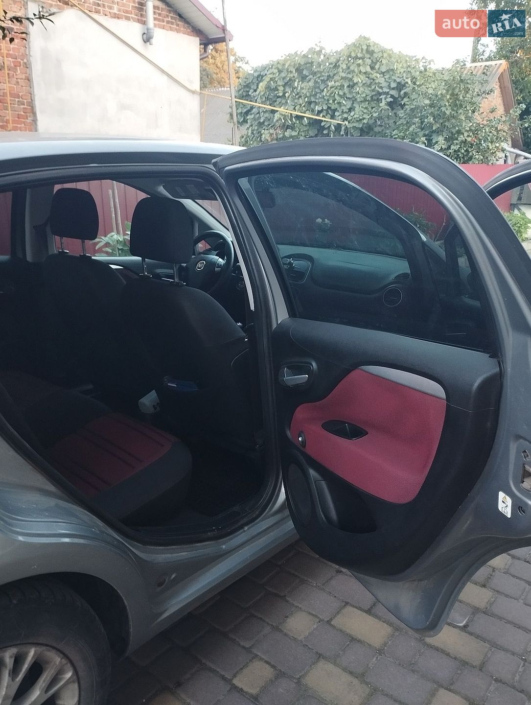 Fiat Punto 2010 VIN ZFA19900001626065 фото оголошення 4 з 6