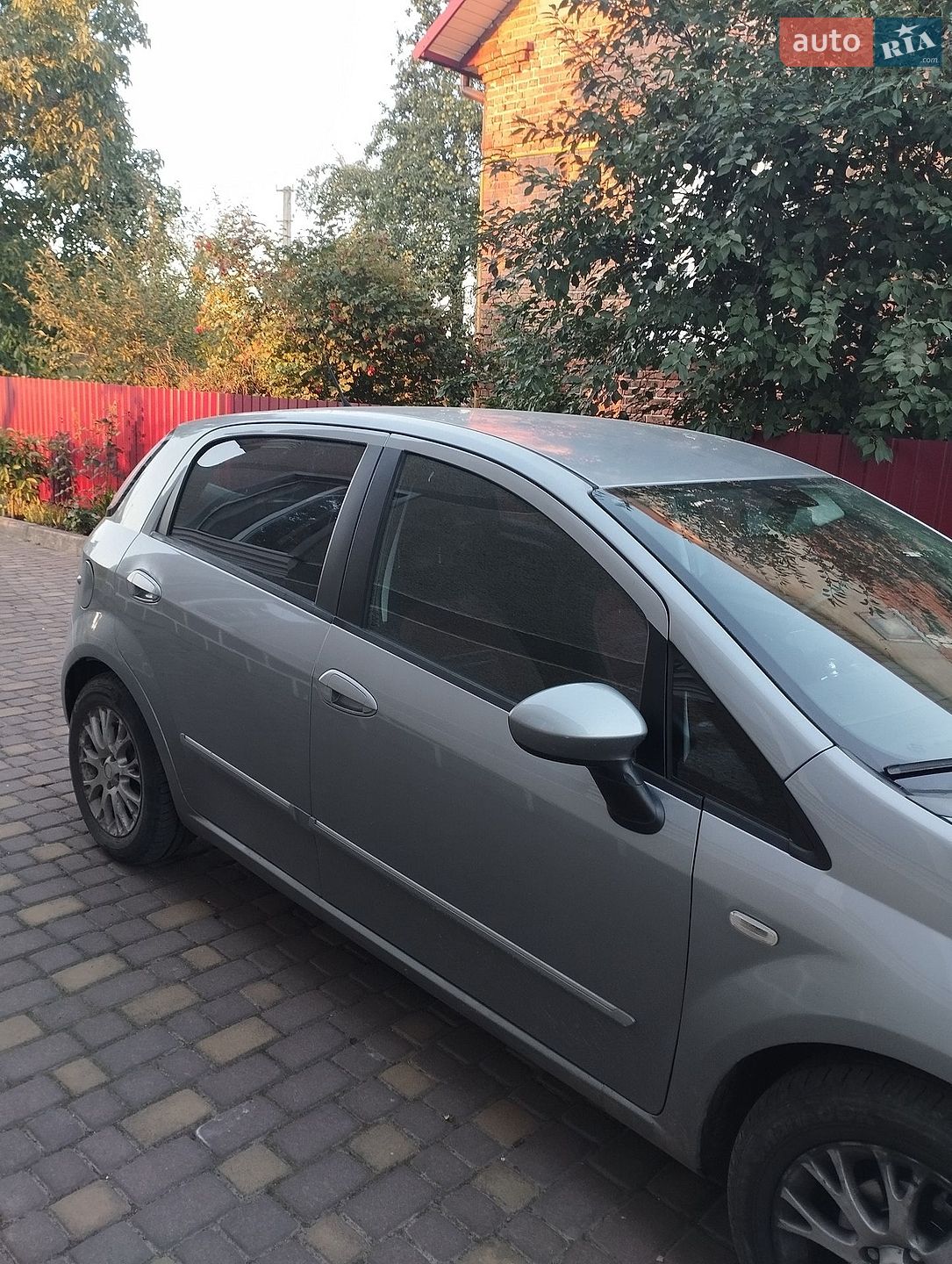 Fiat Punto 2010 VIN ZFA19900001626065 фото оголошення 2 з 6