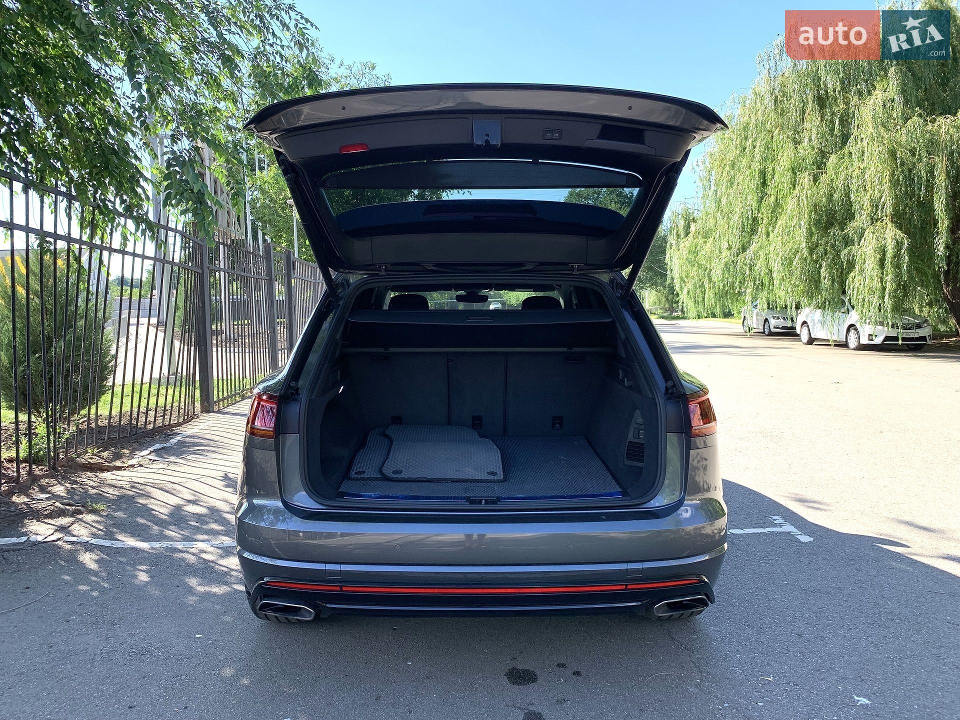 Volkswagen Touareg 2022 VIN WVGZZZCRZND029974 фото оголошення 41 з 49