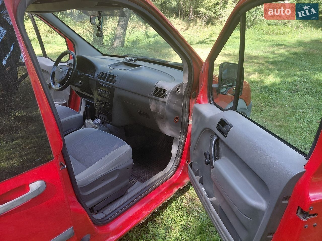 Ford Transit Connect 2004 VIN WF0UXXTTPU4L37757 фото оголошення 14 з 37