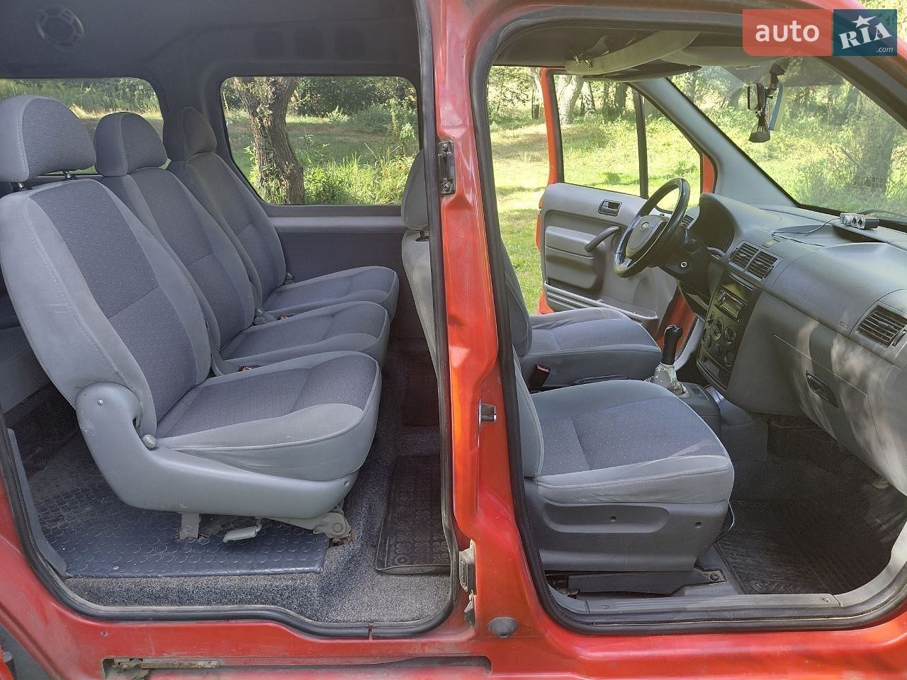 Ford Transit Connect 2004 VIN WF0UXXTTPU4L37757 фото оголошення 24 з 37