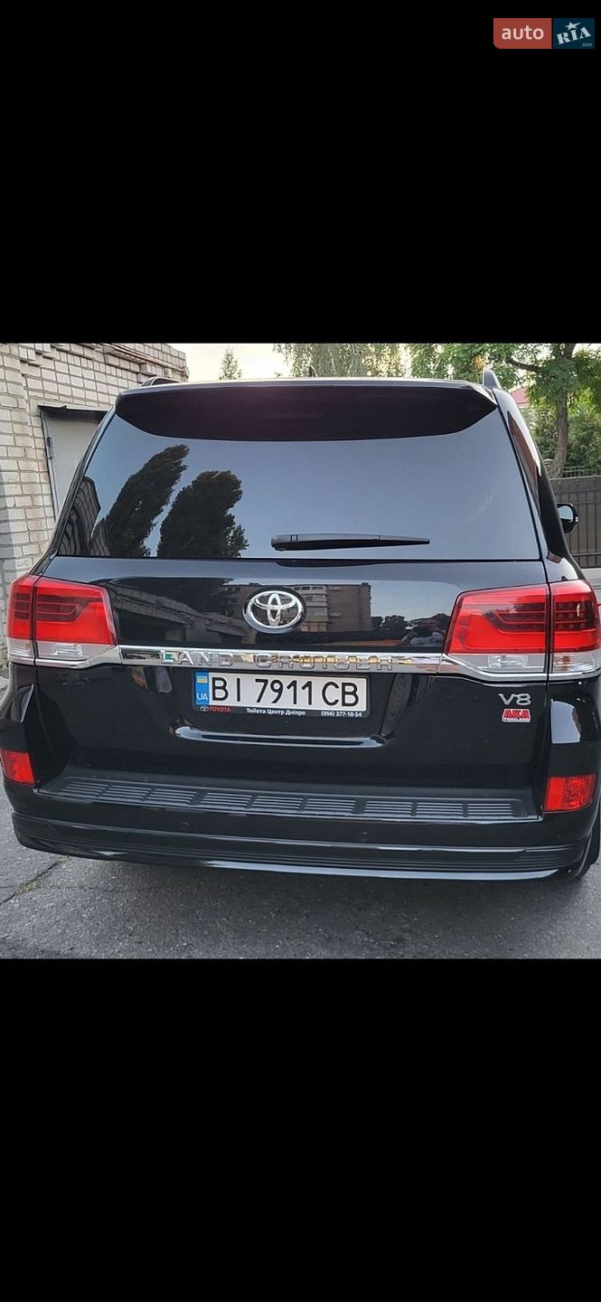 Toyota Land Cruiser 2019 VIN JTMCV02JX04273931 фото оголошення 15 з 18