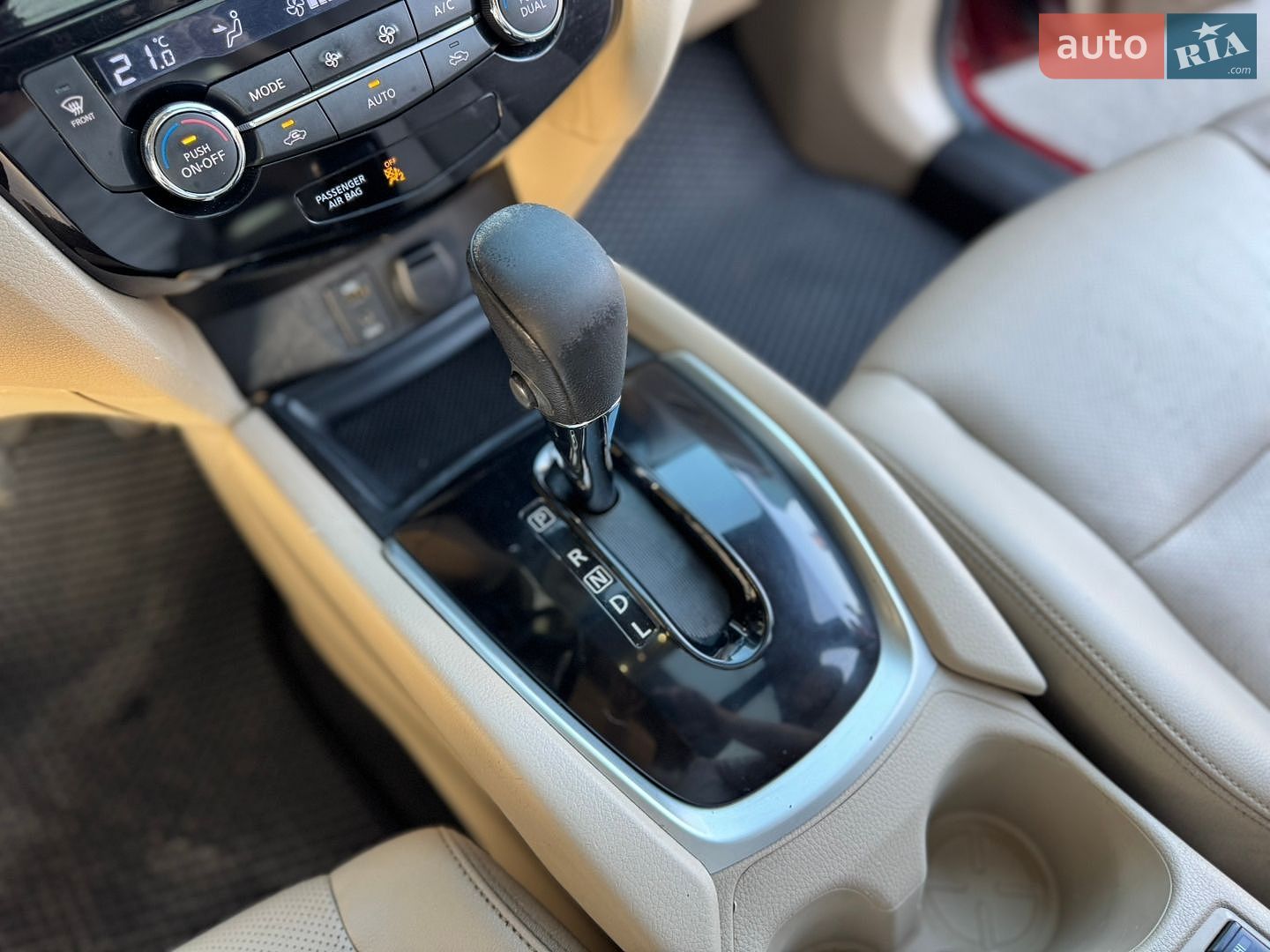 Nissan Rogue 2015 VIN 5N1AT2MV2GC768919 фото оголошення 42 з 59