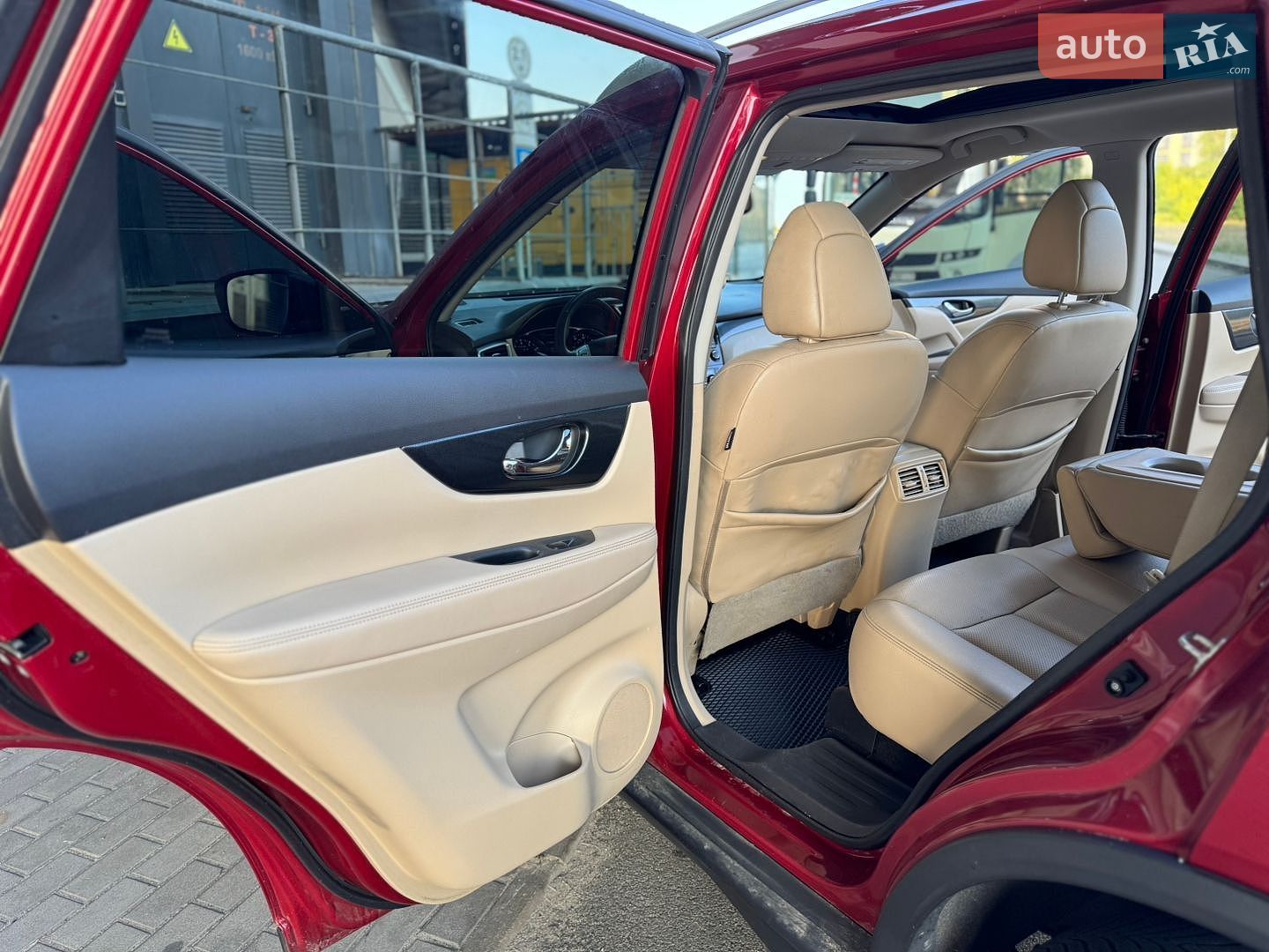 Nissan Rogue 2015 VIN 5N1AT2MV2GC768919 фото оголошення 44 з 59