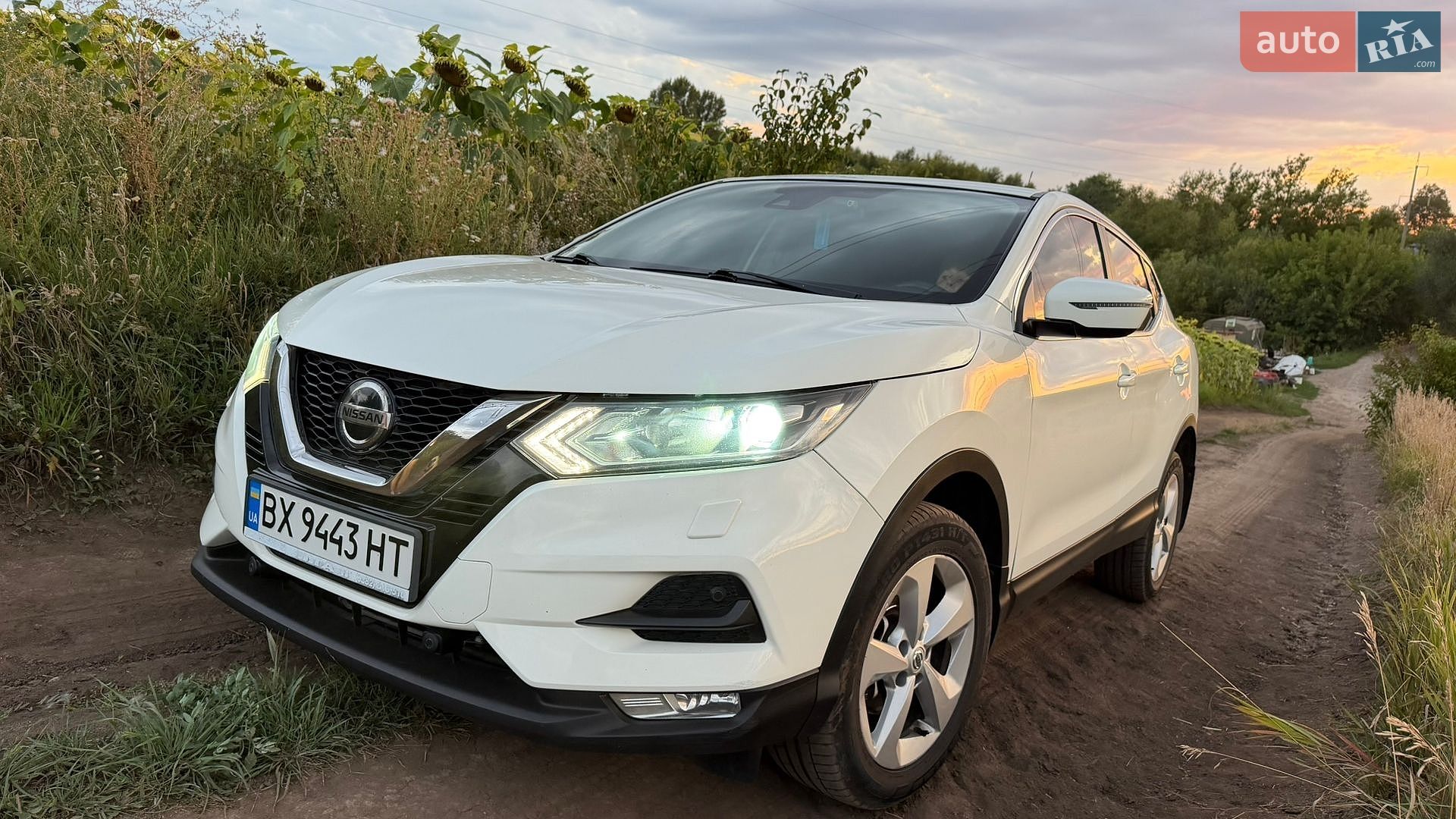 Nissan Qashqai 2018 VIN SJNFEAJ11U2400198 фото оголошення 4 з 24