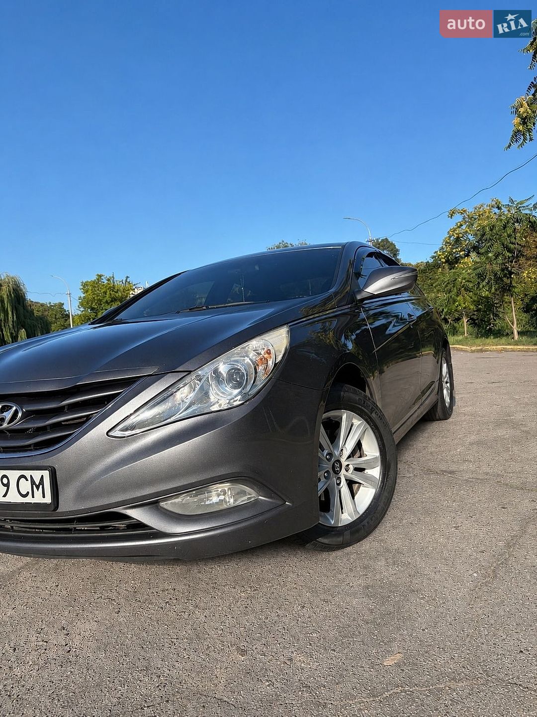 Hyundai Sonata 2010 VIN KMHEB41BABA186896 фото оголошення 2 з 53