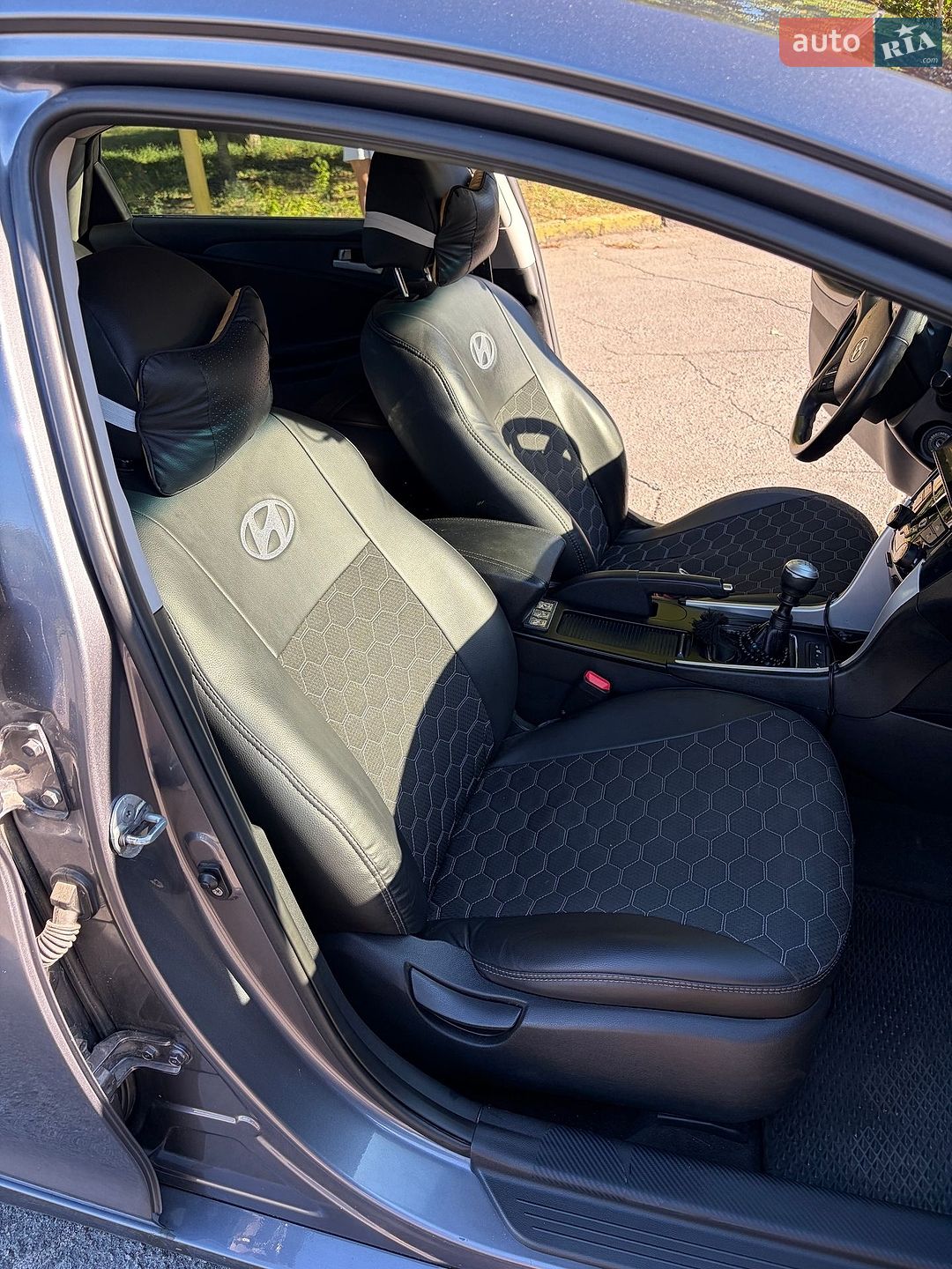 Hyundai Sonata 2010 VIN KMHEB41BABA186896 фото оголошення 25 з 53