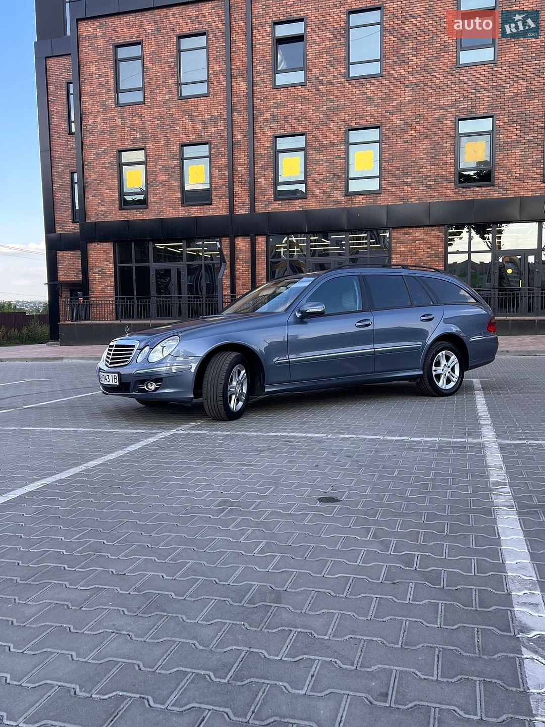 Mercedes-Benz E-Class 2006 VIN WDB2112201B001893 фото оголошення 8 з 66