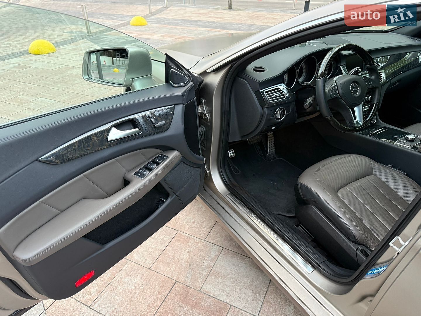 Mercedes-Benz CLS-Class 2011 VIN WDD2183911A030642 фото оголошення 17 з 41