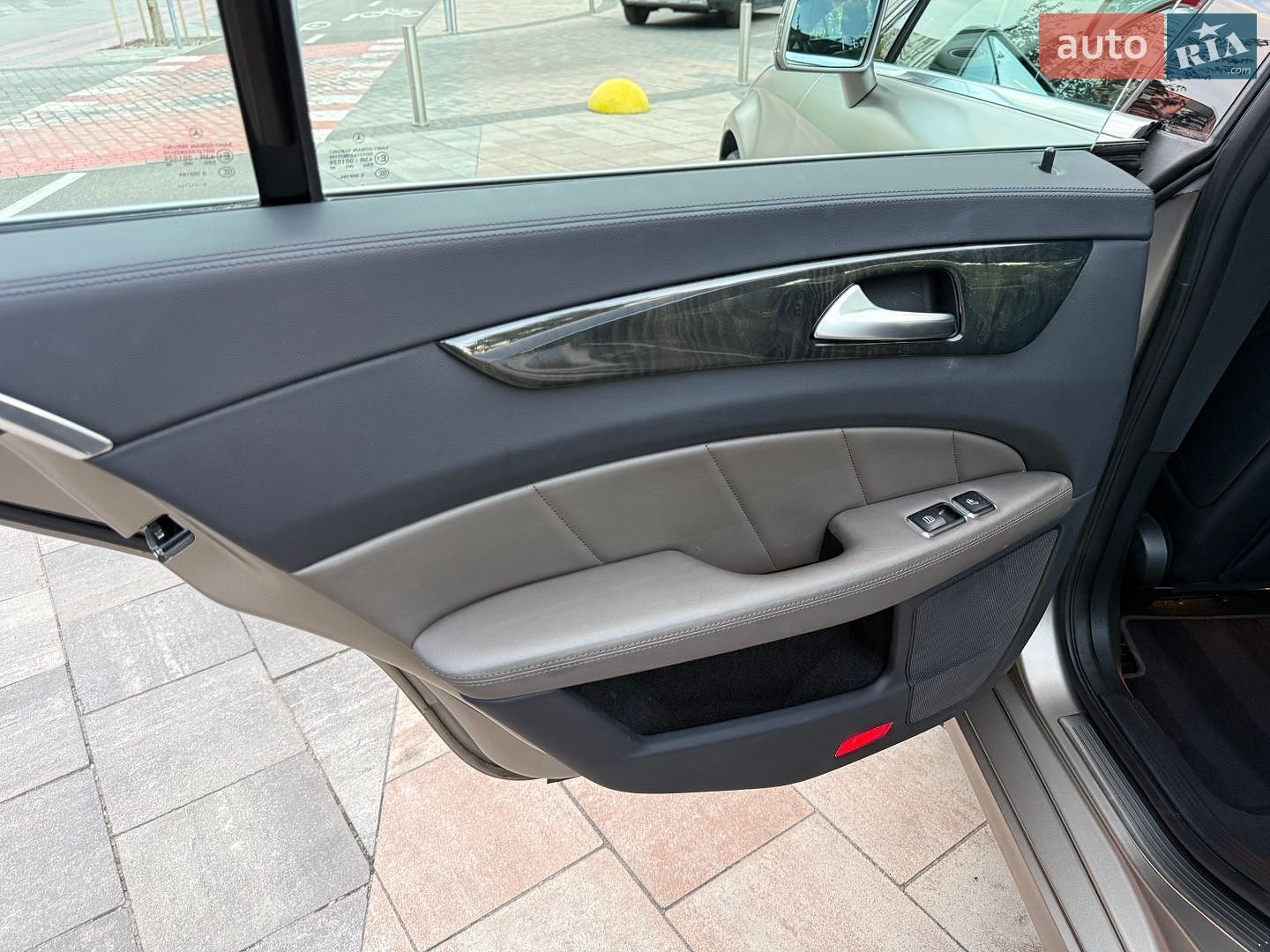 Mercedes-Benz CLS-Class 2011 VIN WDD2183911A030642 фото оголошення 18 з 41