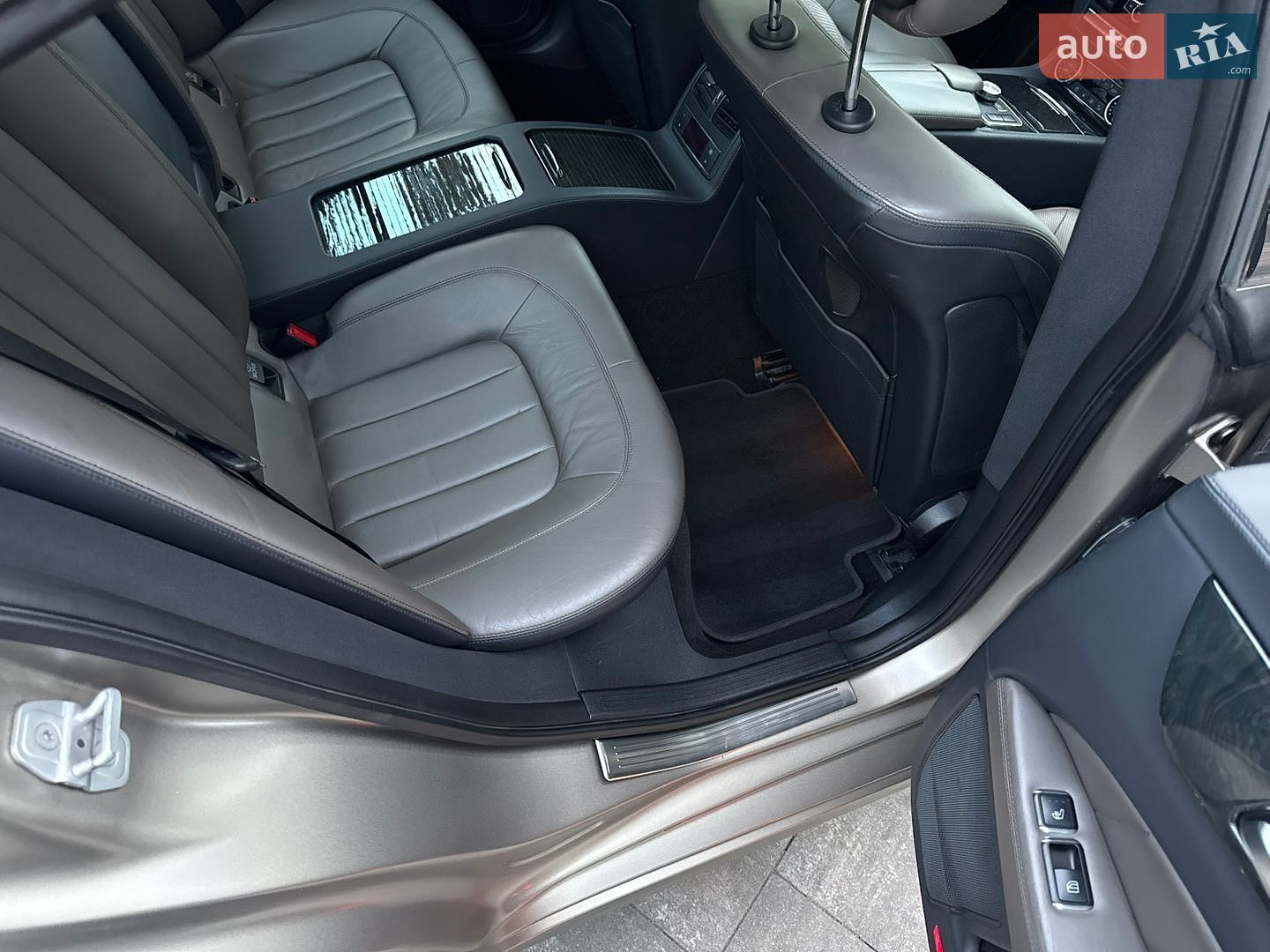 Mercedes-Benz CLS-Class 2011 VIN WDD2183911A030642 фото оголошення 28 з 41