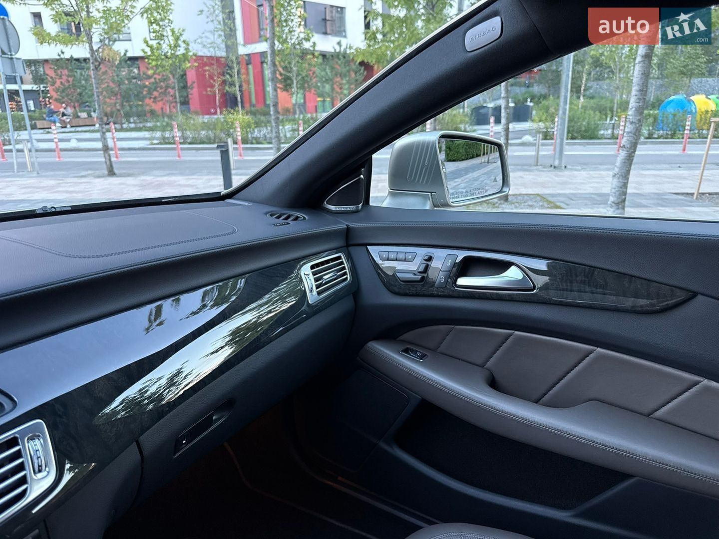Mercedes-Benz CLS-Class 2011 VIN WDD2183911A030642 фото оголошення 39 з 41