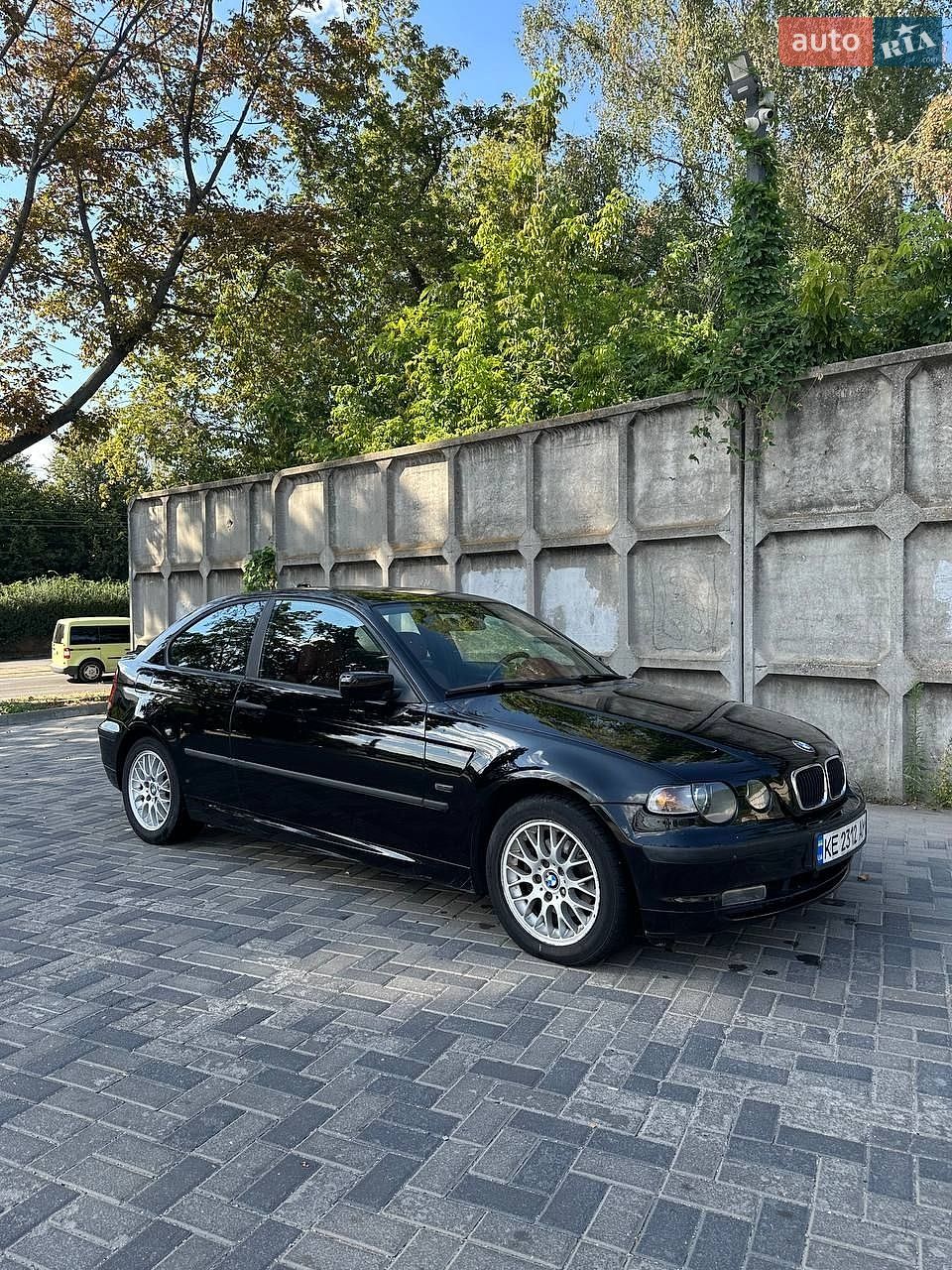 BMW 3 Series 2003 VIN WBAAU51040KM76323 фото оголошення 10 з 22