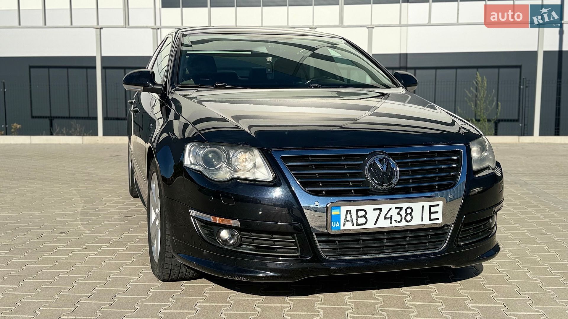 Volkswagen Passat 2010 VIN WVWZZZ3CZAE106799 фото оголошення 2 з 26