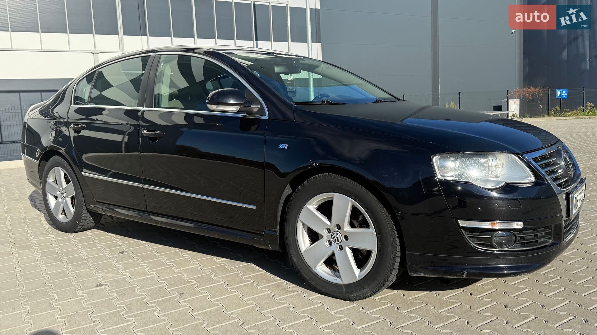 Volkswagen Passat 2010 VIN WVWZZZ3CZAE106799 фото оголошення 5 з 26