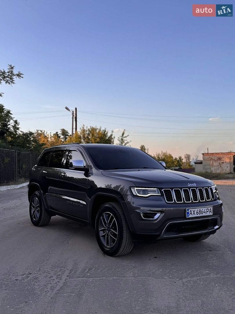 Jeep Grand Cherokee 2021 VIN 1C4RJFBGXMC670967 фото оголошення 5 з 32