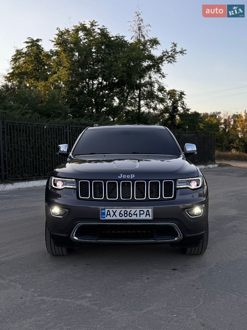 Jeep Grand Cherokee 2021 VIN 1C4RJFBGXMC670967 фото оголошення 4 з 32