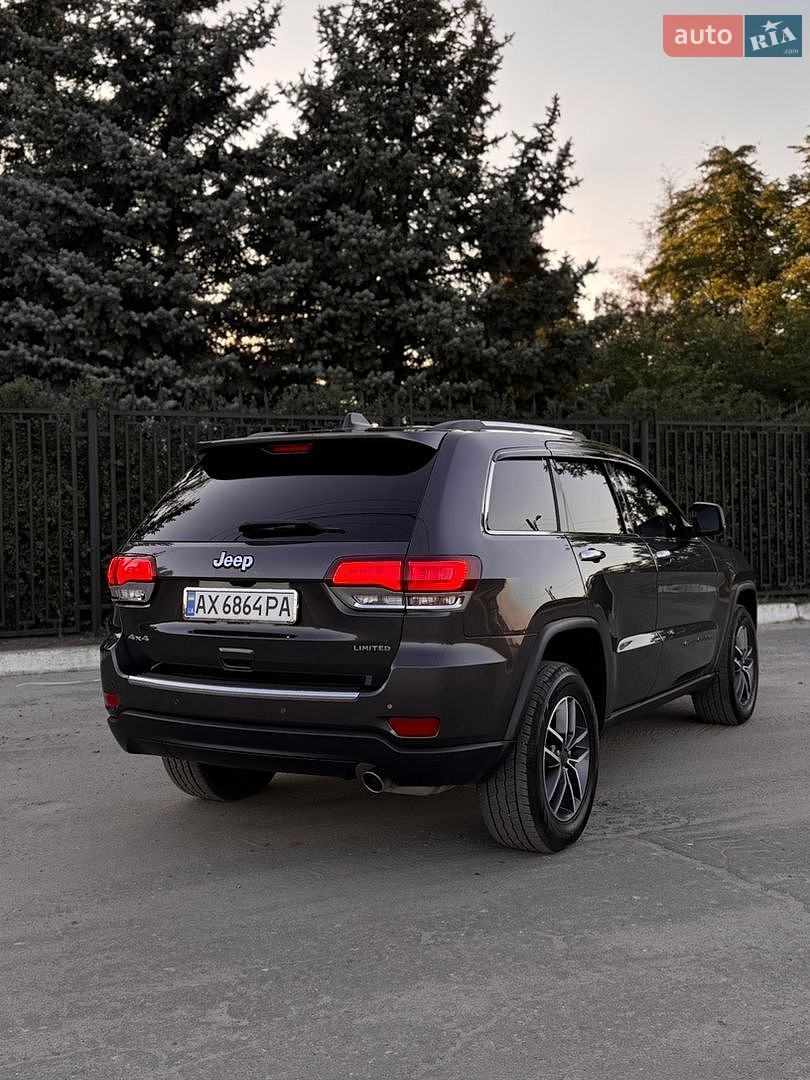 Jeep Grand Cherokee 2021 VIN 1C4RJFBGXMC670967 фото оголошення 8 з 32