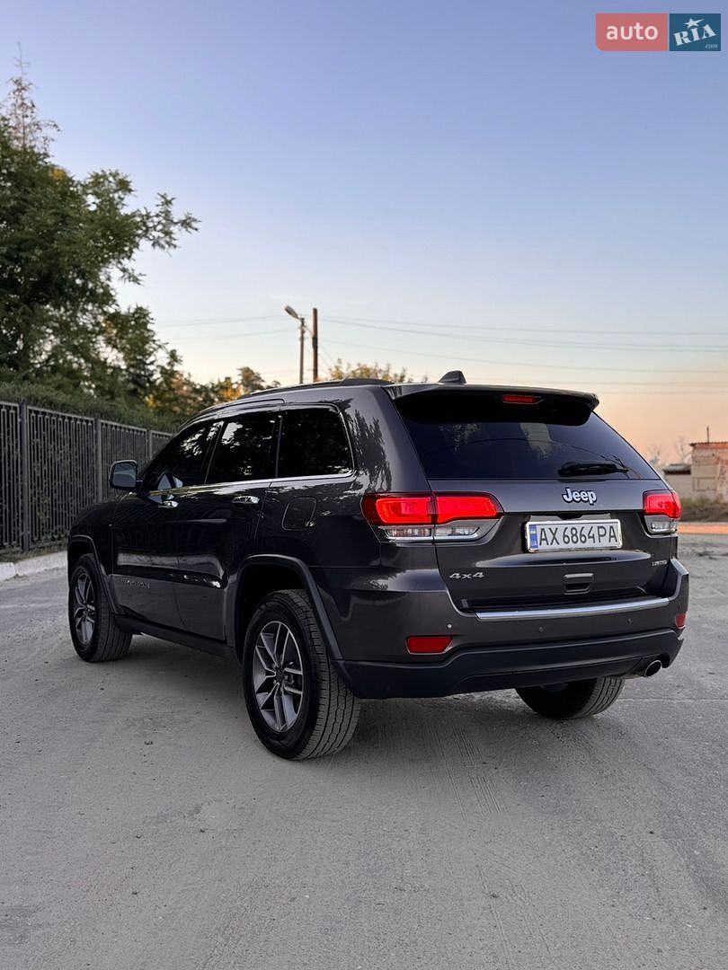 Jeep Grand Cherokee 2021 VIN 1C4RJFBGXMC670967 фото оголошення 10 з 32