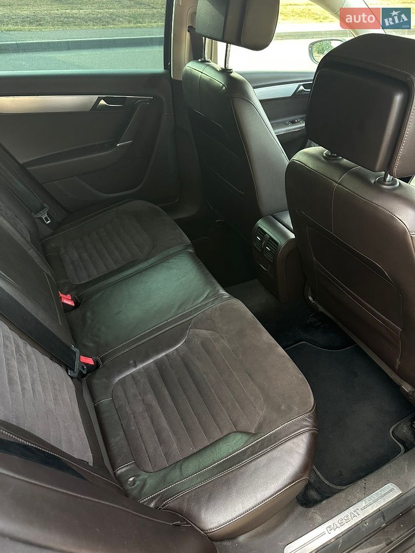 Volkswagen Passat 2011 VIN WVWZZZ3CZCE112710 фото оголошення 6 з 9