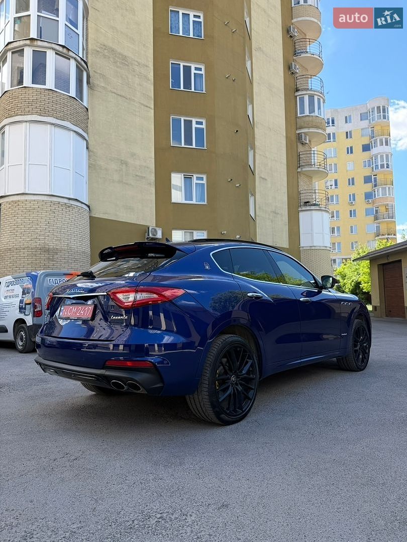 Maserati Levante 2020 VIN ZN661XUS1LX342353 фото оголошення 11 з 44