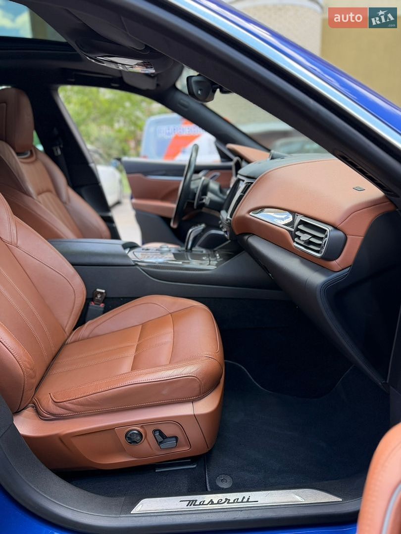 Maserati Levante 2020 VIN ZN661XUS1LX342353 фото оголошення 18 з 44