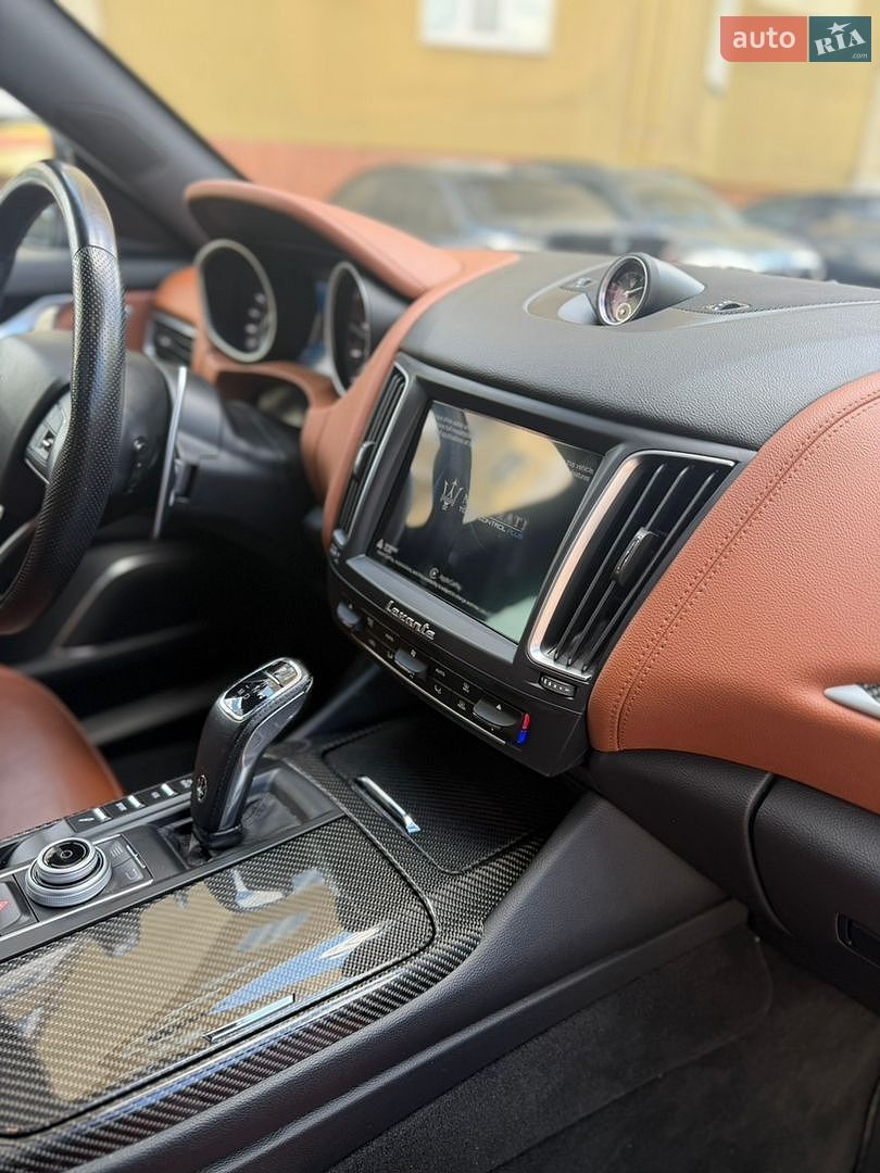 Maserati Levante 2020 VIN ZN661XUS1LX342353 фото оголошення 25 з 44