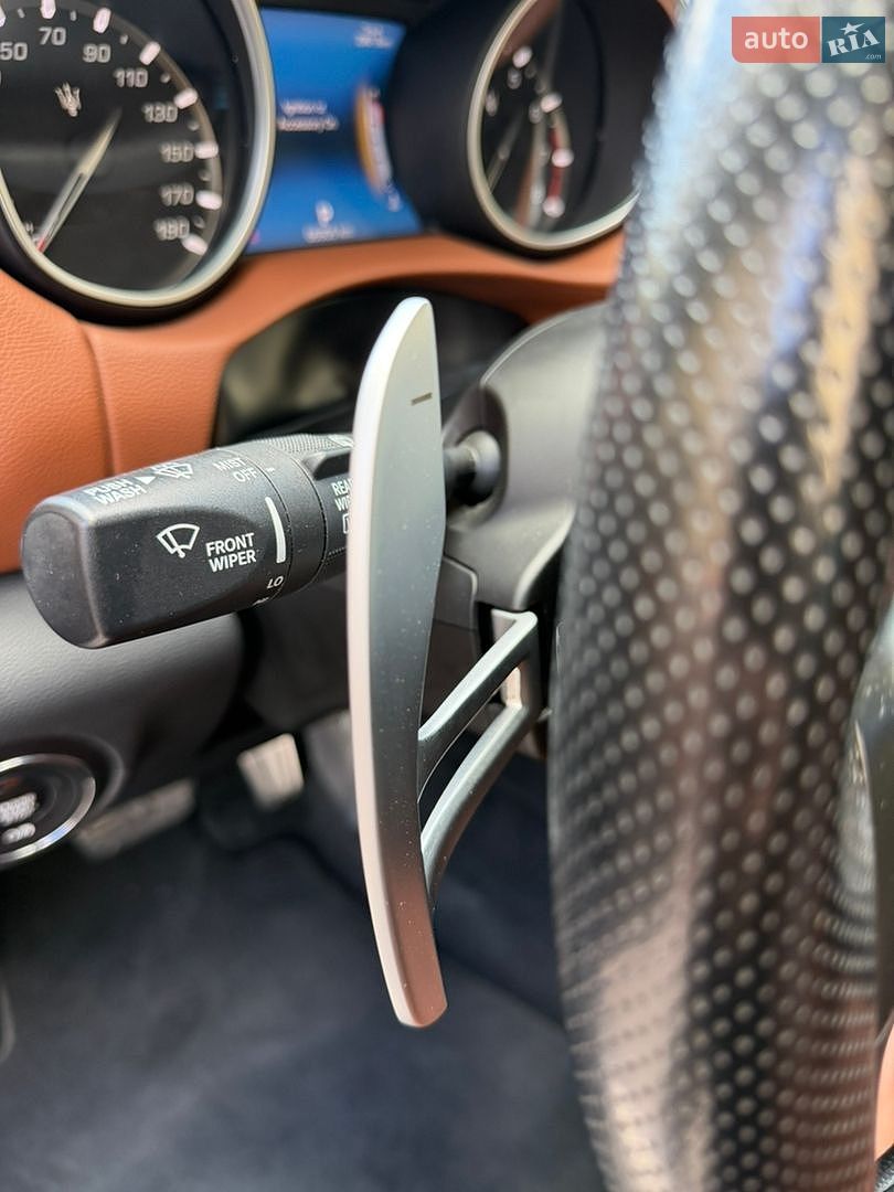 Maserati Levante 2020 VIN ZN661XUS1LX342353 фото оголошення 33 з 44