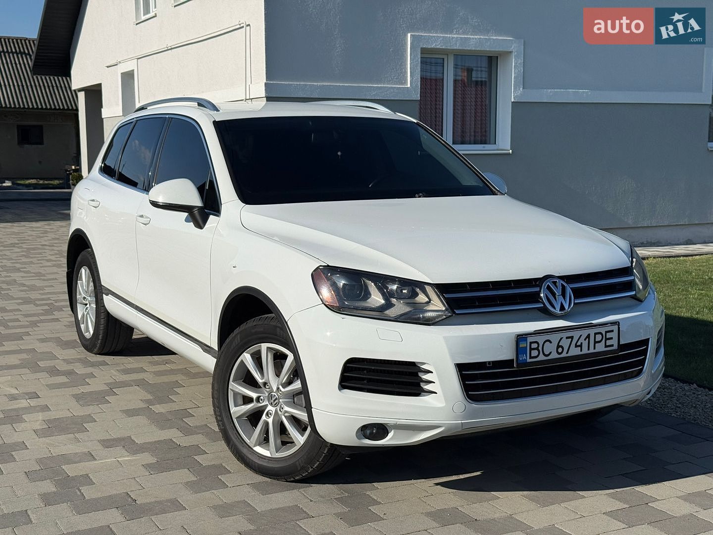 Volkswagen Touareg 2014 VIN WVGEP9BP1ED014369 фото оголошення 2 з 54