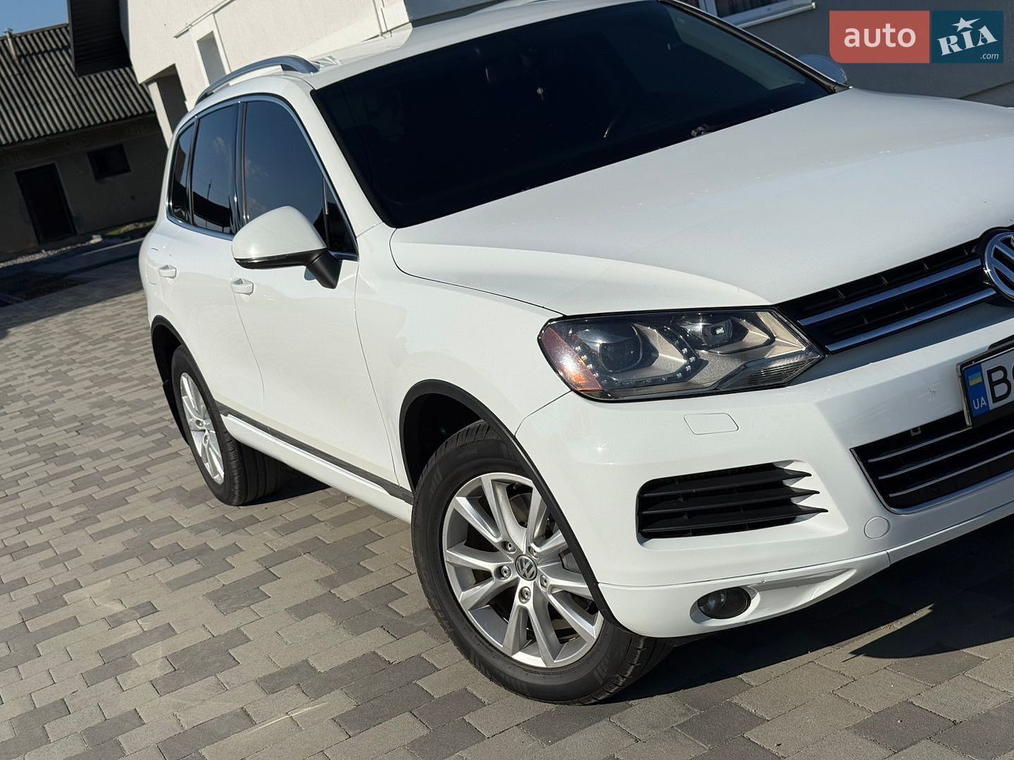 Volkswagen Touareg 2014 VIN WVGEP9BP1ED014369 фото оголошення 4 з 54