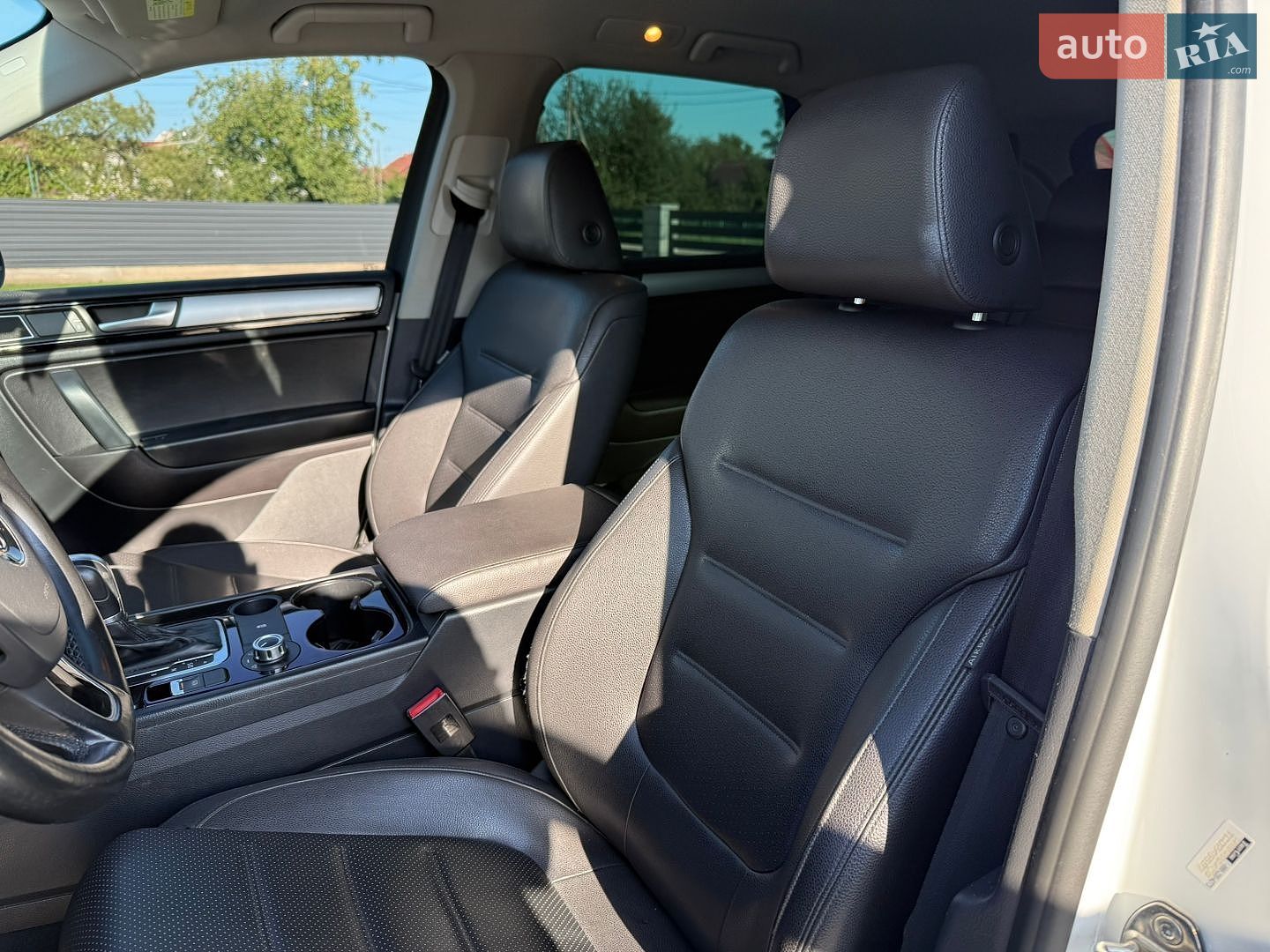 Volkswagen Touareg 2014 VIN WVGEP9BP1ED014369 фото оголошення 37 з 54