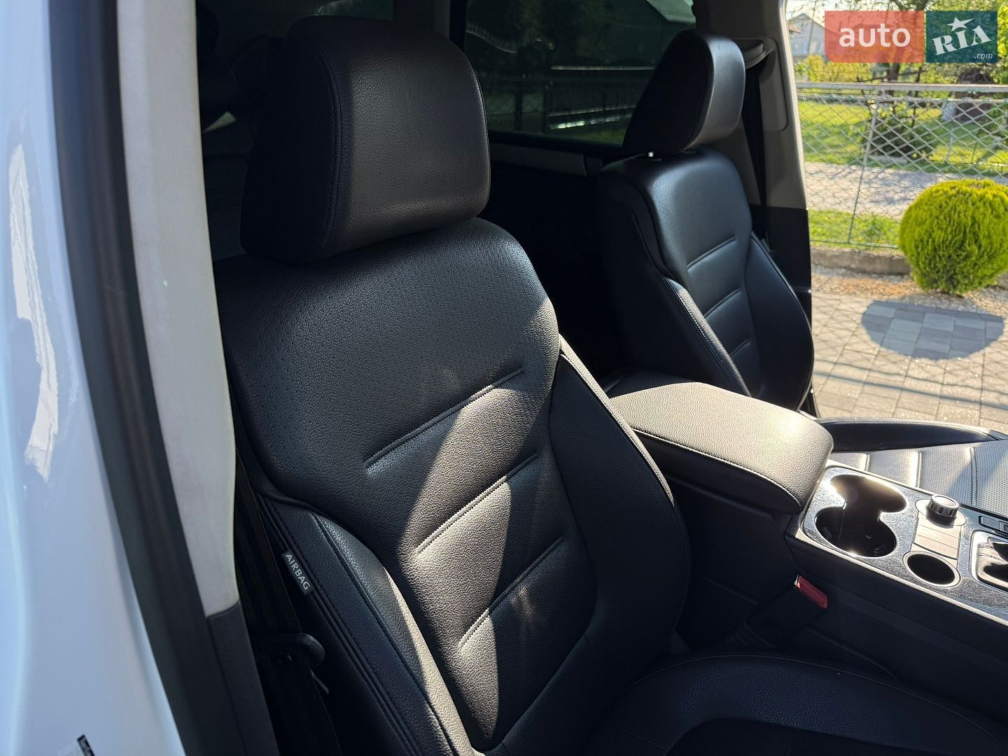 Volkswagen Touareg 2014 VIN WVGEP9BP1ED014369 фото оголошення 41 з 54
