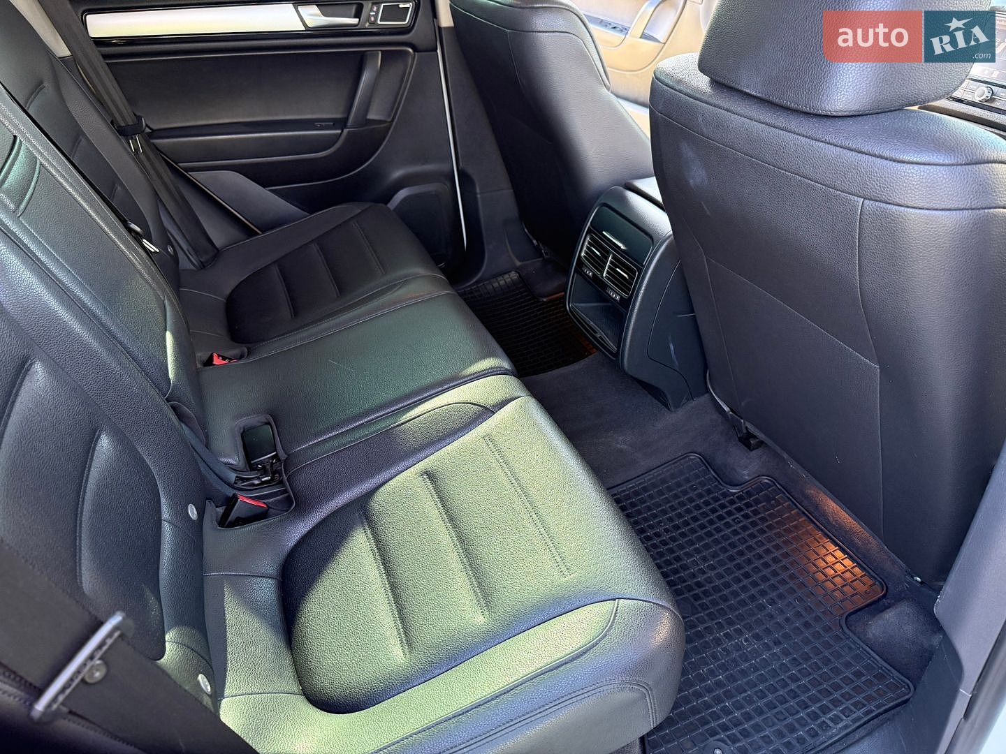 Volkswagen Touareg 2014 VIN WVGEP9BP1ED014369 фото оголошення 43 з 54