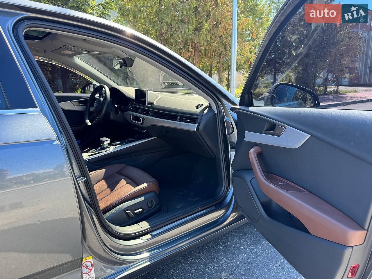 Audi A4 2018 VIN WAUZZZF42JA177802 фото оголошення 8 з 14
