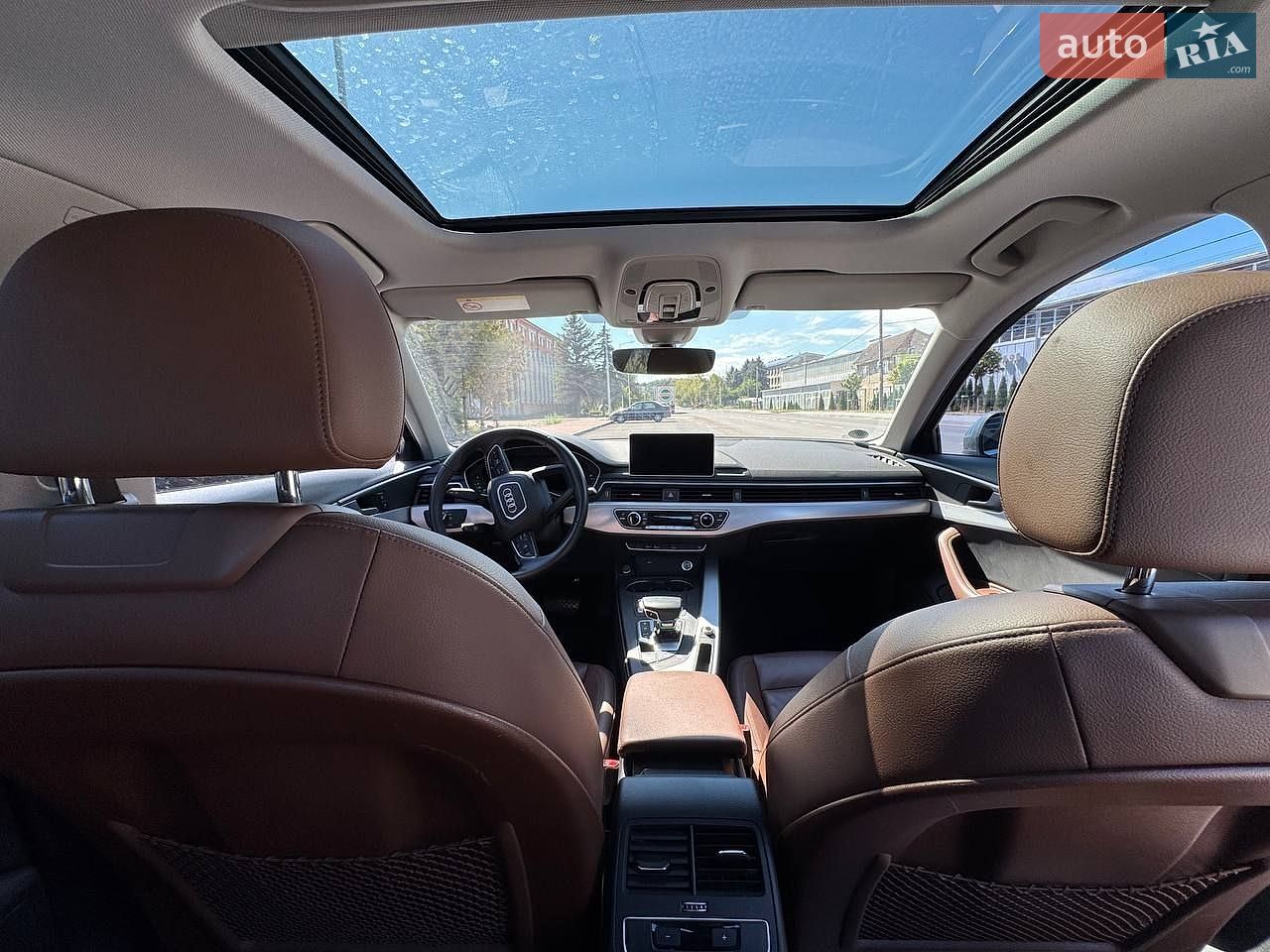Audi A4 2018 VIN WAUZZZF42JA177802 фото оголошення 9 з 14